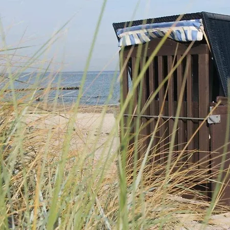 Holiday home Spacious In By Sea Zierow